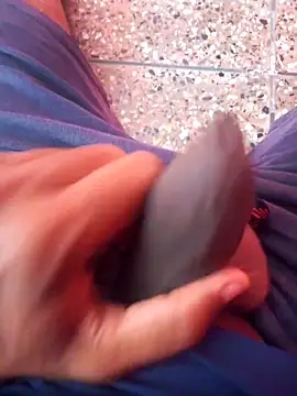 Snapshot of Hyd-bad-boy-25 chatting on November 6, 2025, 6:28 am Hyd-bad-boy-25 online show from November 6, 2025, 6:28 am