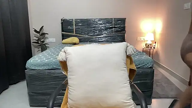 piyassi  divya online show from February 28, 2026, 8:52 pm