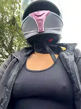 Snapshot of AlannaEvons chatting on January 12, 2026, 4:14 pm AlannaEvons online show from January 12, 2026, 4:14 pm