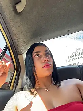 Snapshot of AlannaEvons chatting on February 14, 2026, 3:56 pm AlannaEvons online show from February 14, 2026, 3:56 pm