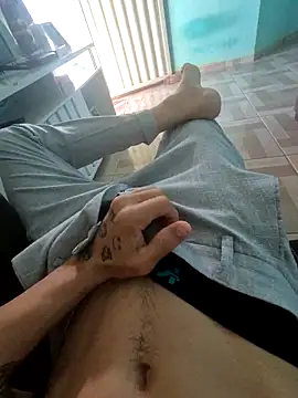 saraivaaa2002 online show from March 13, 2026, 10:20 am