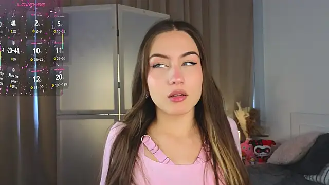 Snapshot of Moonlight1Sonata1 chatting on October 20, 2025, 9:10 am Moonlight1Sonata1 online show from October 20, 2025, 9:10 am