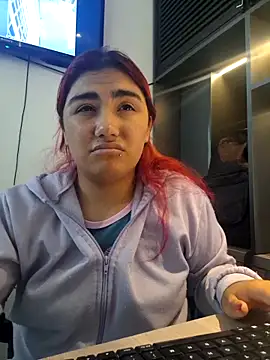 Lucyheart  online show from September 16, 2025, 7:59 pm