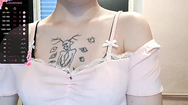 ChaeTrier online show from October 25, 2025, 1:12 pm