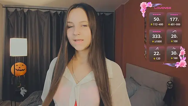 Snapshot of day_may chatting on October 31, 2025, 1:19 pm day may online show from October 31, 2025, 1:19 pm