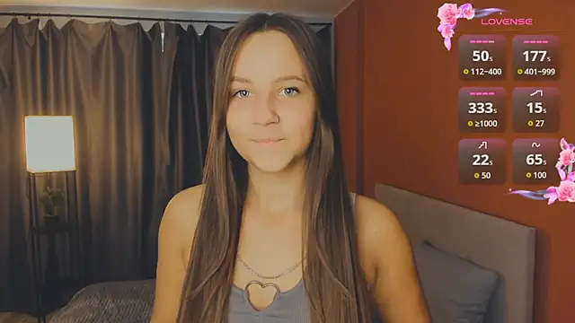 Snapshot of day_may chatting on October 18, 2025, 1:24 pm day may online show from October 18, 2025, 1:24 pm