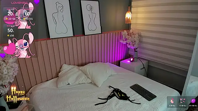 Maraia Ford online show from October 28, 2025, 10:31 pm