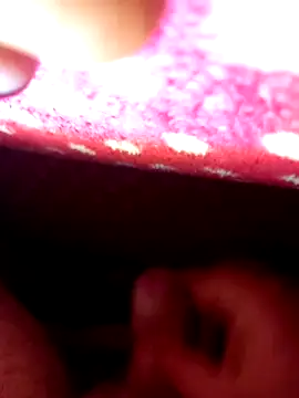 bajoderx585Oregano online show from December 4, 2025, 7:51 am