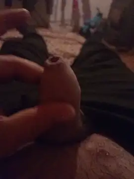 bajoderx585Oregano online show from December 16, 2025, 3:38 pm