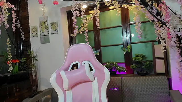 emma ayala online show from January 12, 2026, 7:09 pm