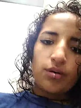 luna love xoxo online show from November 12, 2025, 2:15 am