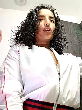 luna love xoxo online show from December 16, 2025, 3:55 am