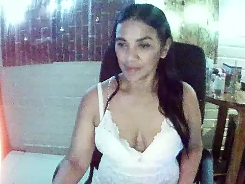 Snapshot of MiiaVelasquez chatting on November 28, 2025, 4:12 am MiiaVelasquez online show from November 28, 2025, 4:12 am