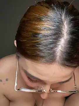 Snapshot of CoraVibes chatting on December 13, 2025, 8:04 pm CoraVibes online show from December 13, 2025, 8:04 pm