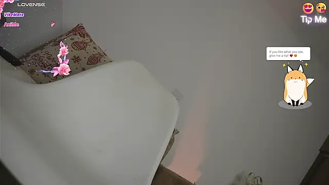 Roxybeautyy online show from February 7, 2026, 11:18 am