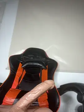 MelissaAlCapone online show from December 3, 2025, 8:52 pm