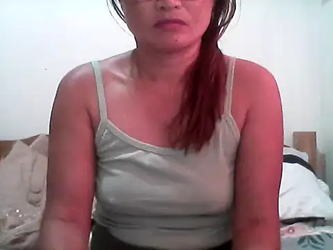 nathalie0045 online show from December 14, 2025, 11:54 pm