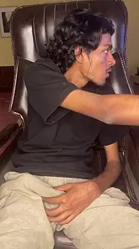 thecatfish online show from November 17, 2025, 11:36 am