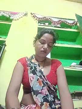 Snapshot of Seema_guptaji chatting on July 19, 2026, 7:21 pm Seema guptaji online show from July 19, 2026, 7:21 pm