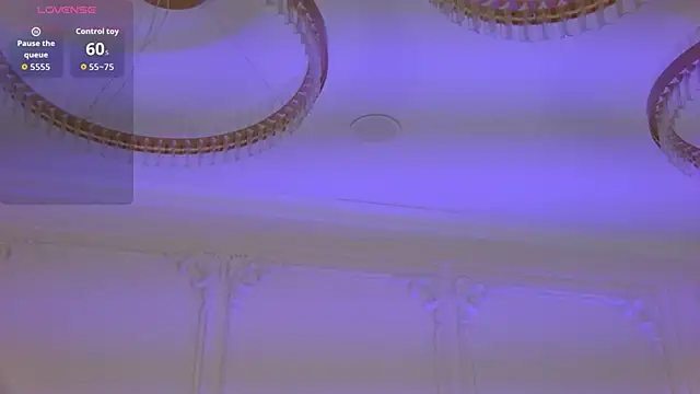 Snapshot of RemyLoon chatting on November 9, 2025, 3:38 pm RemyLoon online show from November 9, 2025, 3:38 pm