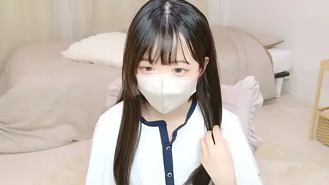 Snapshot of YUNOcha_oO chatting on October 6, 2025, 12:28 pm YUNOcha oO online show from October 6, 2025, 12:28 pm