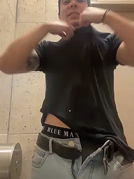 Snapshot of 9999Alez chatting on September 13, 2025, 7:47 pm 9999Alez online show from September 13, 2025, 7:47 pm