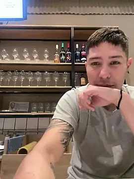 Snapshot of 9999Alez chatting on September 19, 2025, 7:29 pm 9999Alez online show from September 19, 2025, 7:29 pm