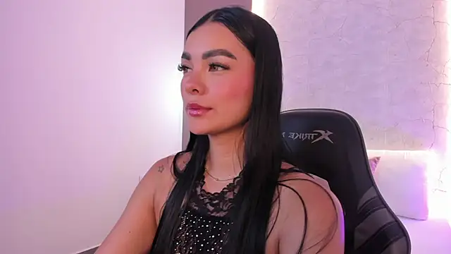 emily tolson online show from March 19, 2026, 7:25 pm