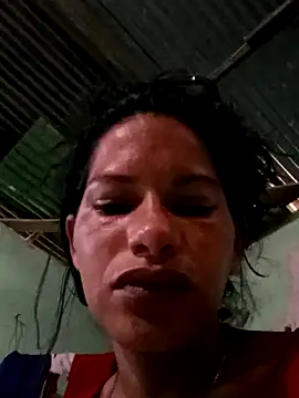 Lagataymoreno online show from November 24, 2025, 6:41 pm