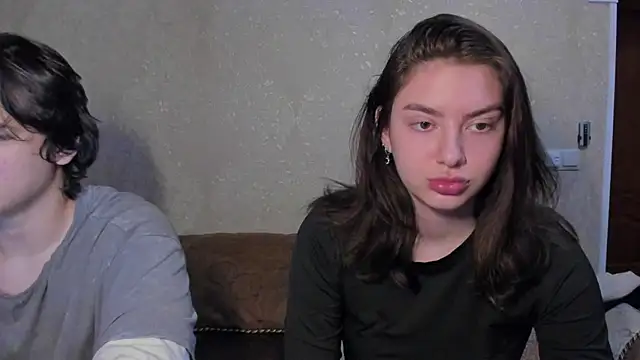 muuur fam online show from November 14, 2025, 4:32 pm