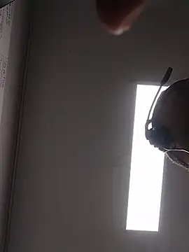 danigarci2307 online show from February 2, 2026, 9:25 pm