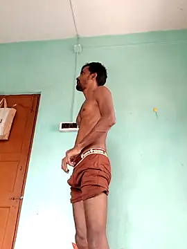 Snapshot of ShinuRoy chatting on November 6, 2025, 6:39 am ShinuRoy online show from November 6, 2025, 6:39 am