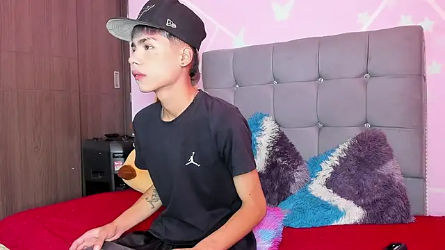 Playboy Andersex online show from September 12, 2025, 4:07 pm