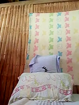 Snapshot of Weng_31 chatting on October 1, 2025, 5:34 am Weng 31 online show from October 1, 2025, 5:34 am