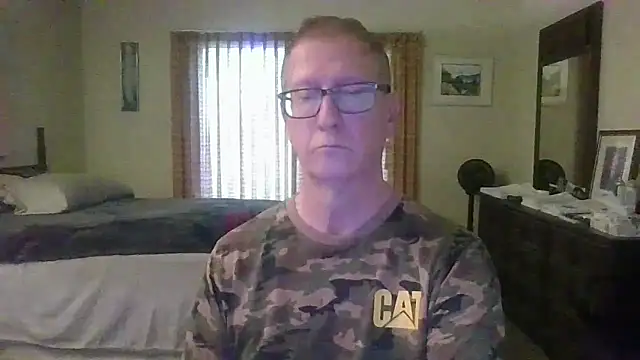 camminmichaellll online show from October 24, 2025, 8:52 pm