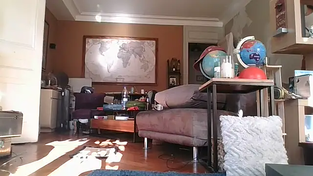 Titilouonlyf69 online show from November 7, 2025, 11:26 am