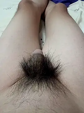 Snapshot of John009808 chatting on October 29, 2025, 4:39 pm John009808 online show from October 29, 2025, 4:39 pm