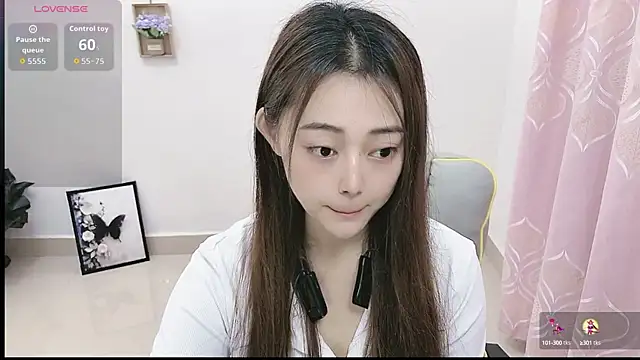 Abb-qiaoyi online show from September 10, 2025, 4:28 pm