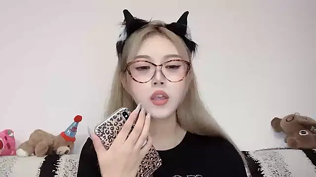 XingKongCOCO-107 online show from October 10, 2025, 10:16 am