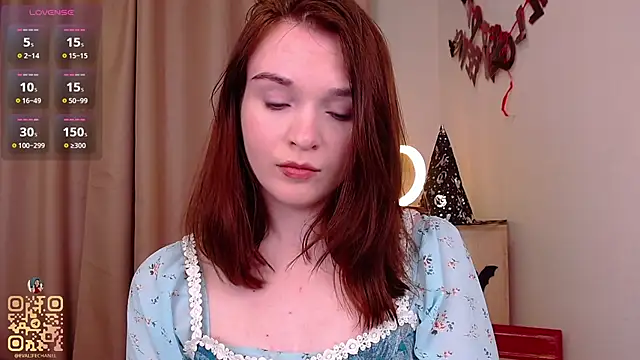 Snapshot of EvaJackson111 chatting on October 27, 2025, 2:07 pm EvaJackson111 online show from October 27, 2025, 2:07 pm