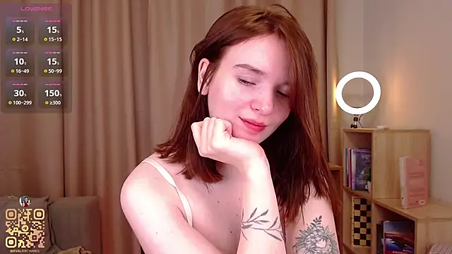 Snapshot of EvaJackson111 chatting on October 17, 2025, 2:30 pm EvaJackson111 online show from October 17, 2025, 2:30 pm