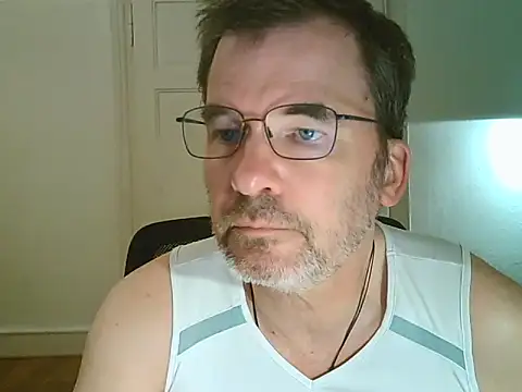 stallionrider88 online show from May 2, 2026, 12:16 am