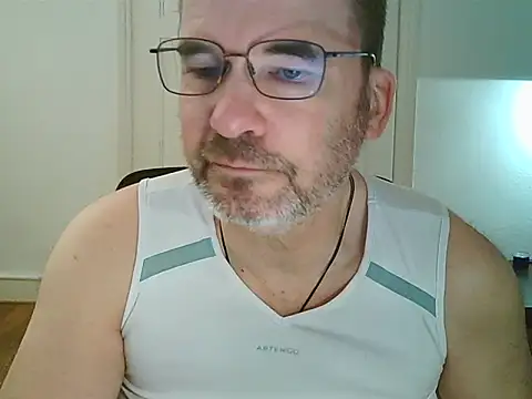 Snapshot of stallionrider88 chatting on February 22, 2026, 4:41 pm stallionrider88 online show from February 22, 2026, 4:41 pm