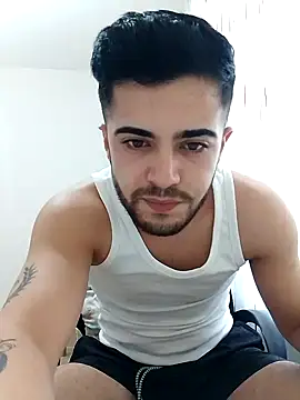 Snapshot of Ozi1910 chatting on September 11, 2025, 11:21 am Ozi1910 online show from September 11, 2025, 11:21 am