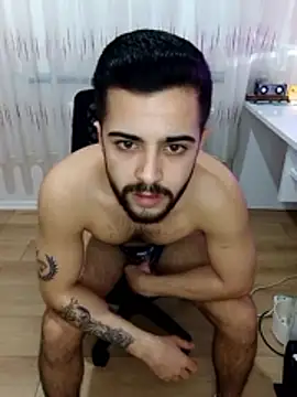 Snapshot of Ozi1910 chatting on October 26, 2025, 3:01 pm Ozi1910 online show from October 26, 2025, 3:01 pm