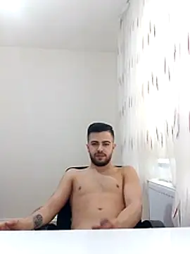 Snapshot of Ozi1910 chatting on November 30, 2025, 11:22 am Ozi1910 online show from November 30, 2025, 11:22 am