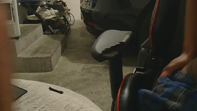 Snapshot of Gmajor chatting on November 8, 2025, 5:55 am Gmajor online show from November 8, 2025, 5:55 am