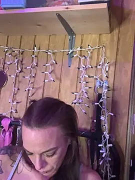 Snapshot of Kacinichole chatting on October 10, 2025, 5:19 am Kacinichole online show from October 10, 2025, 5:19 am