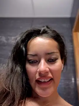 Snapshot of Risky_Workouts chatting on December 15, 2025, 9:04 am Risky Workouts online show from December 15, 2025, 9:04 am