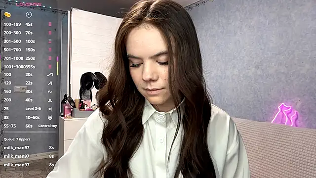 Snapshot of Lia_rise chatting on February 21, 2026, 1:13 pm Lia rise online show from February 21, 2026, 1:13 pm